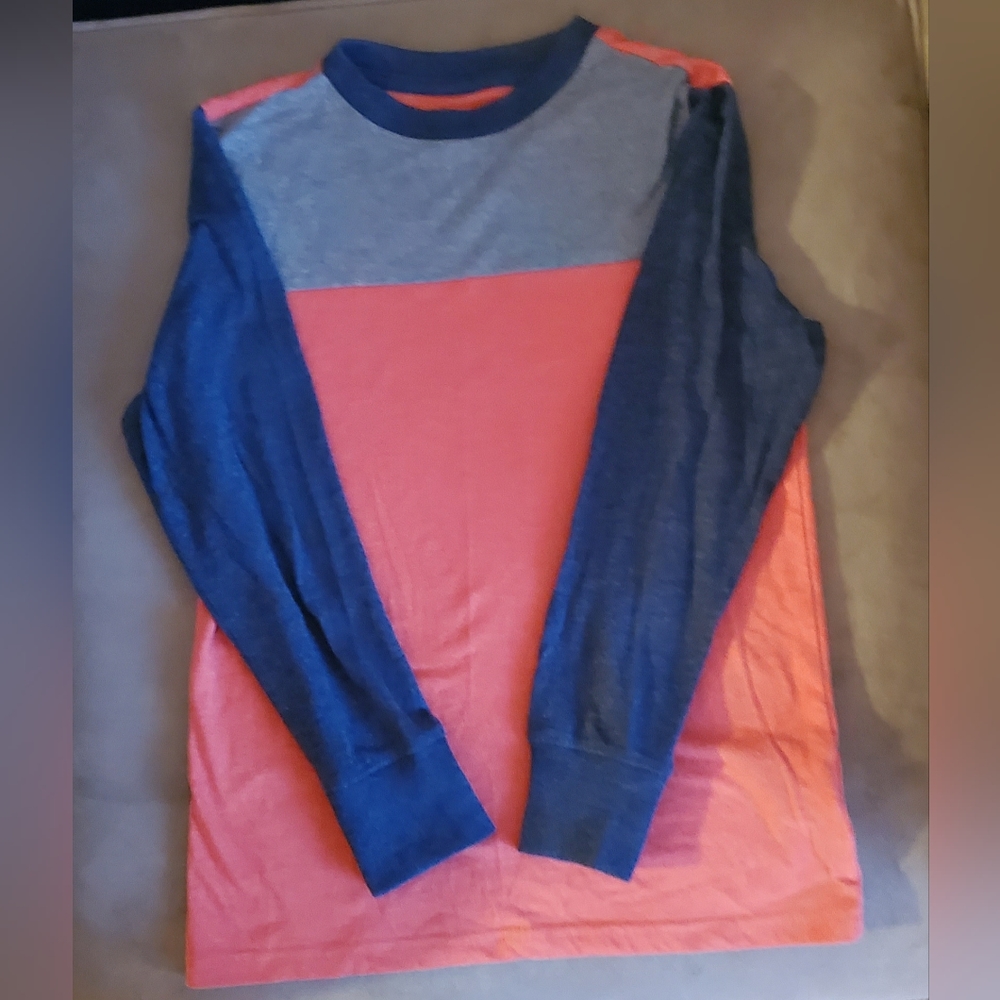 Boys Long-sleeved Cat & Jack Shirt, Size Small